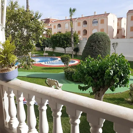 Apartment En Urbanizacion Con Piscina Y Jardin En 5 Minutos De La Playa *