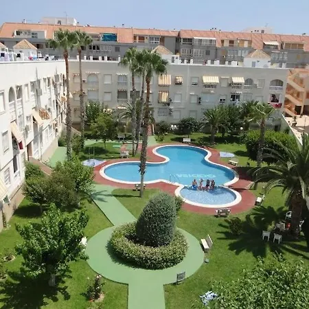 Apartment En Urbanizacion Con Piscina Y Jardin En 5 Minutos De La Playa *