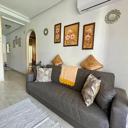 Apartment En Urbanizacion Con Piscina Y Jardin En 5 Minutos De La Playa